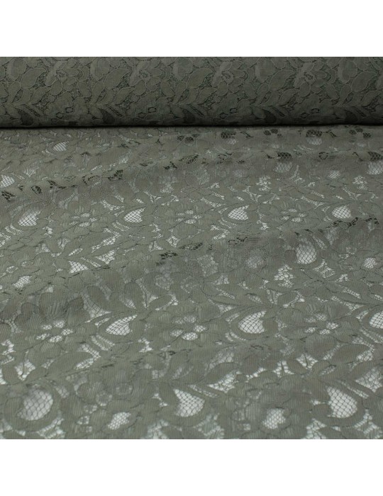 Tissu dentelle fleurie vert tilleul