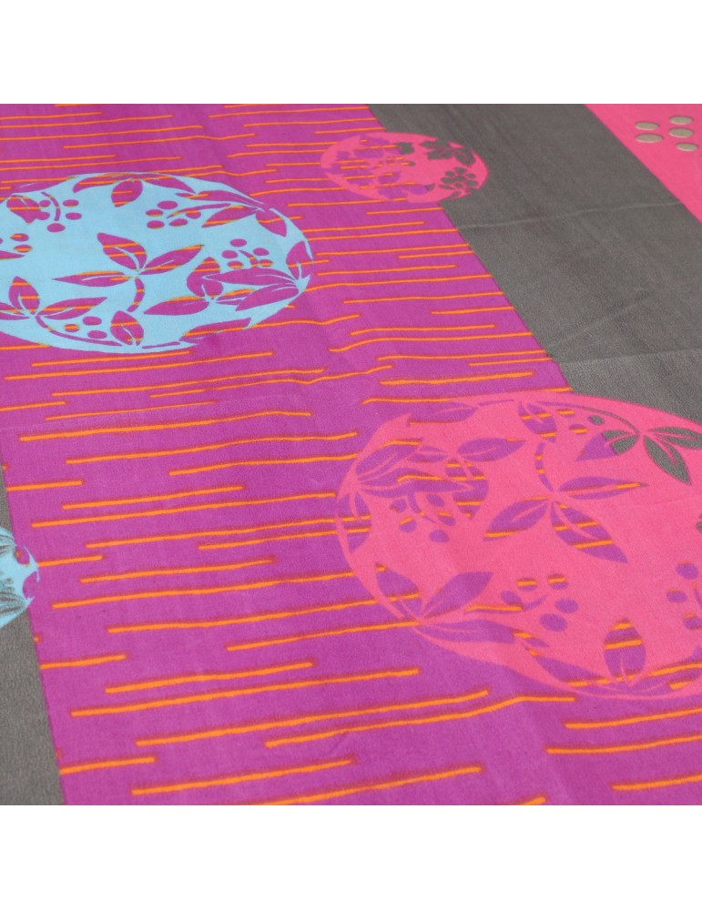 Coupon 100 % polyester imprimé fleurs 150 x 240 cm