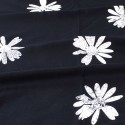 Coupon viscose pétales blanches 50 x 140 cm Coupon viscose pétales blanches 50 x 140 cm