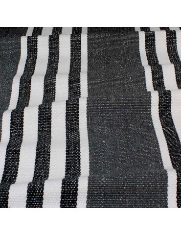 Tissu tissé teint gris