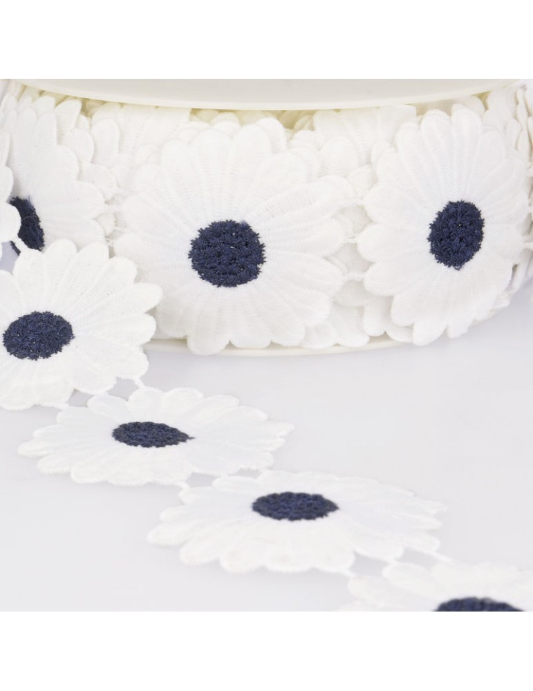 Guipure Fleurs marguerites 65 mm bleu