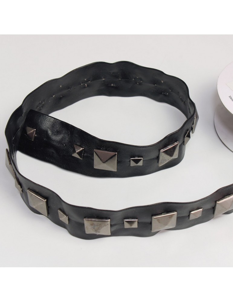 Galon fantaisie (bobine) noir Galon fantaisie (bobine) noir