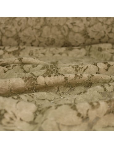 Tissu dentelle florale vert