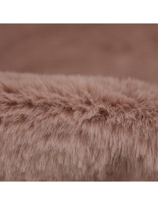 Fourrure synthétique polyester rose