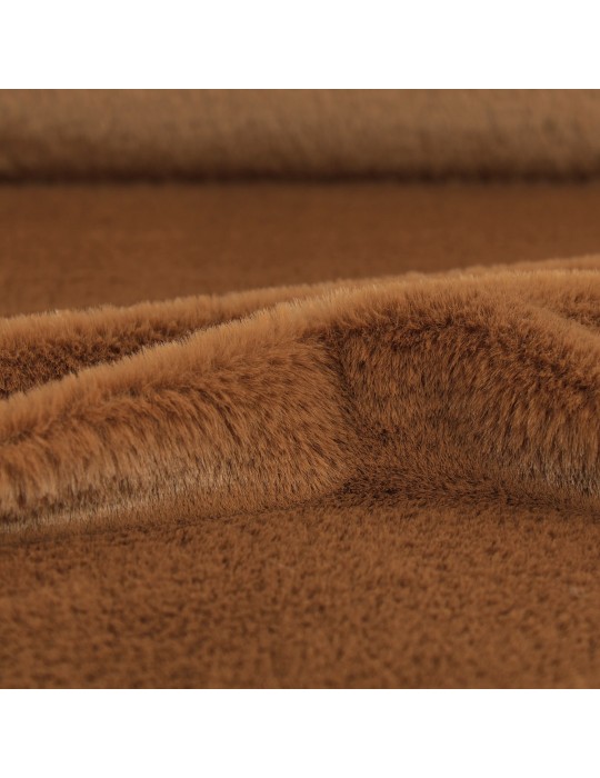 Fourrure synthétique unie marron